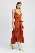 Load image into Gallery viewer, Itzel Midi Dress