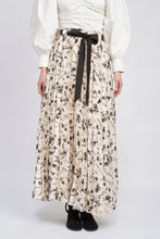 Load image into Gallery viewer, Arabella Maxi Skirt